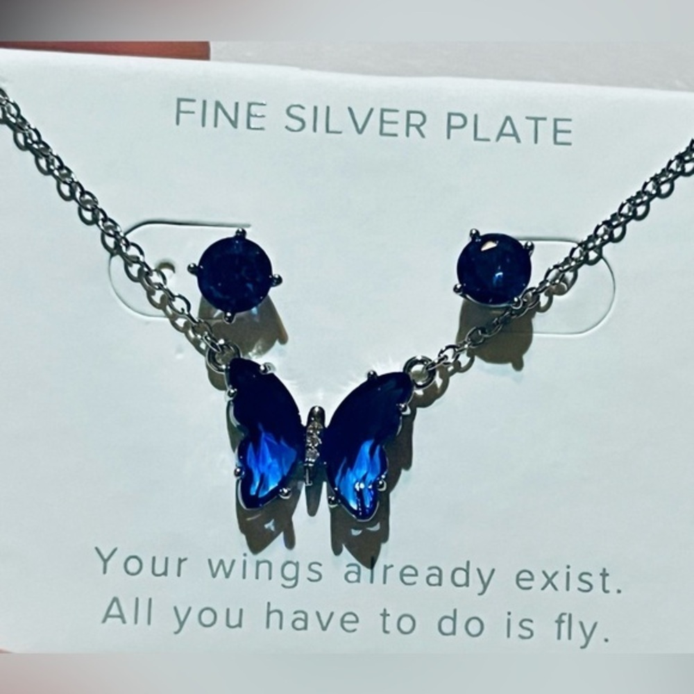 Fine Silver Plate Created Ceylon Sapphire Dainty Butterfly & Round Set Pnd 18"